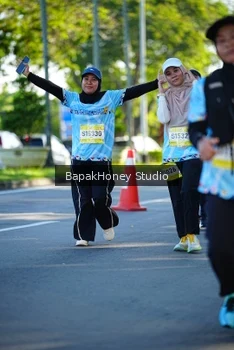 Runner Photo 1580132