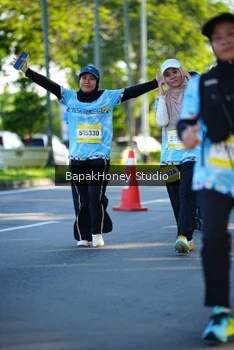 Runner Photo 1580135
