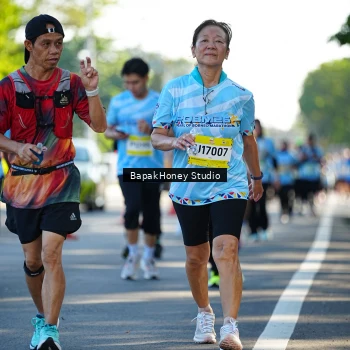 Runner Photo 1580444