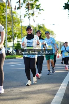 Runner Photo 1580686