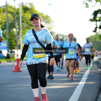 Runner Photo 1580711