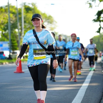 Runner Photo 1580714