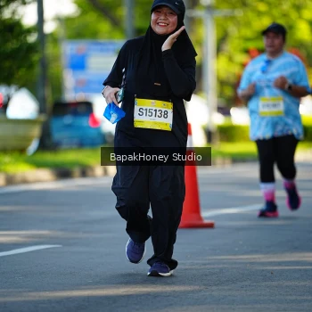 Runner Photo 1580903
