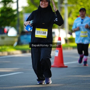 Runner Photo 1580907