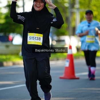 Runner Photo 1580917