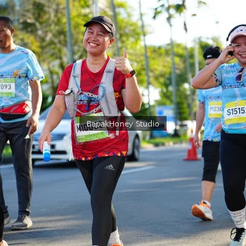 Runner Photo 1580963