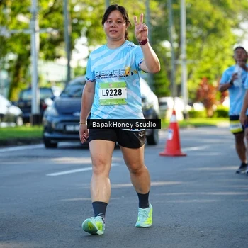 Runner Photo 1580986