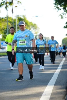 Runner Photo 1581182
