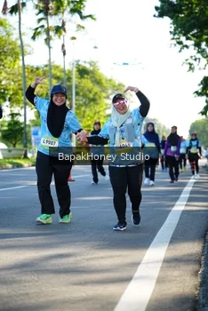 Runner Photo 1581492