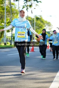 Runner Photo 1581505