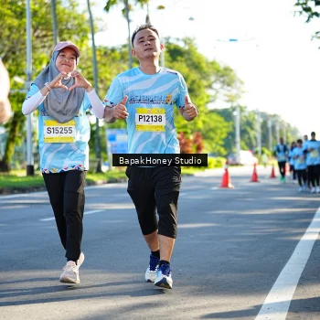 Runner Photo 1581559