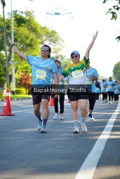 Runner Photo 1581563