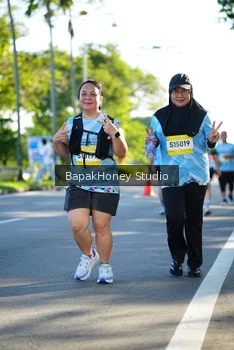 Runner Photo 1581577