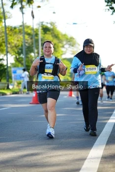Runner Photo 1581584