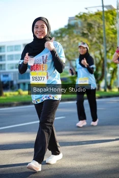 Runner Photo 1581703
