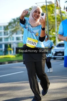 Runner Photo 1581728