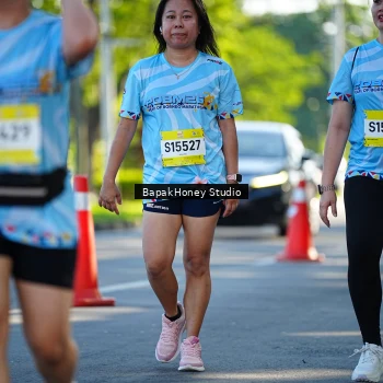 Runner Photo 1582452