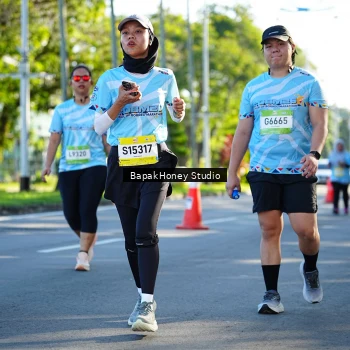 Runner Photo 1582541