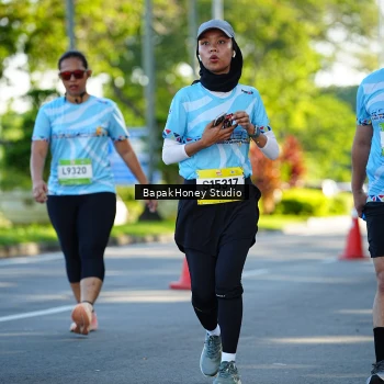 Runner Photo 1582551