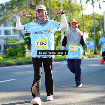 Runner Photo 1582574