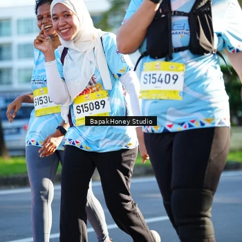 Runner Photo 1582700