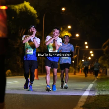 Runner Photo 1583310