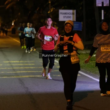 Runner Photo 1583386