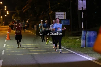 Runner Photo 1583392