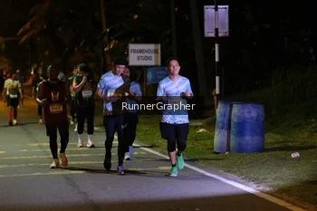 Runner Photo 1583405