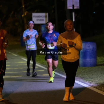 Runner Photo 1583407