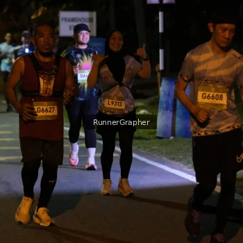 Runner Photo 1583409