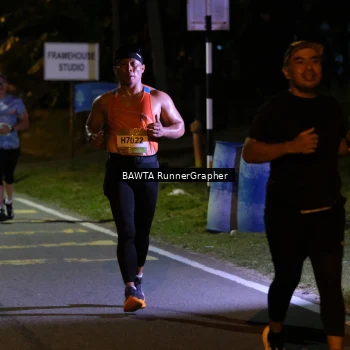 Runner Photo 1583432