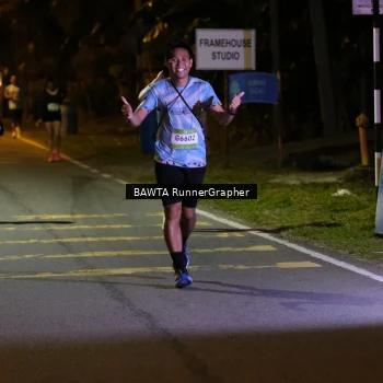 Runner Photo 1583438