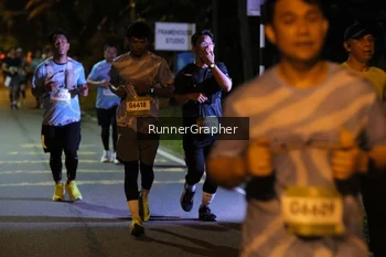 Runner Photo 1583488