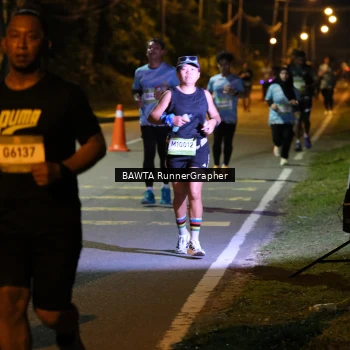 Runner Photo 1583616