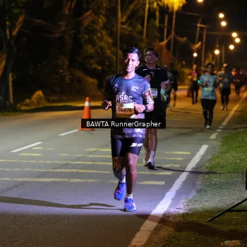 Runner Photo 1583634