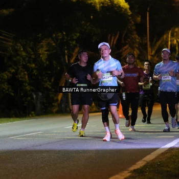 Runner Photo 1583649