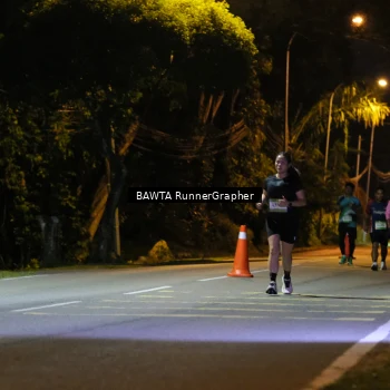 Runner Photo 1583673