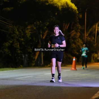 Runner Photo 1583680