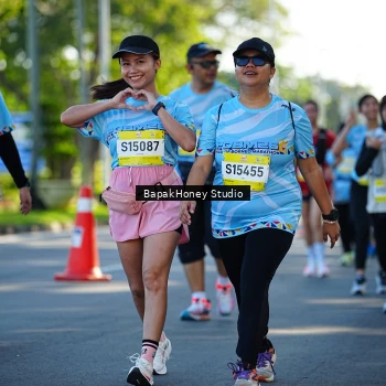 Runner Photo 1583745