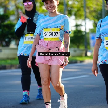 Runner Photo 1583758