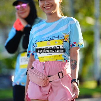 Runner Photo 1583764