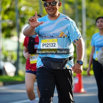 Runner Photo 1583785