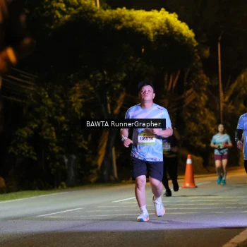 Runner Photo 1583791
