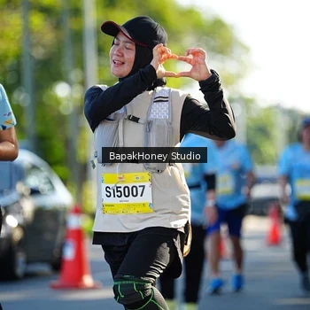 Runner Photo 1583801