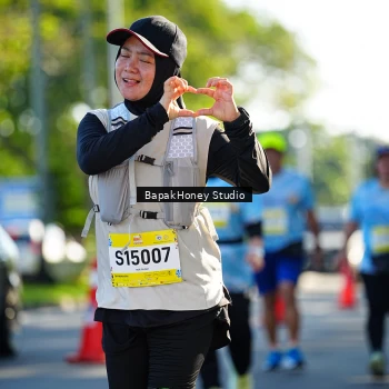 Runner Photo 1583813