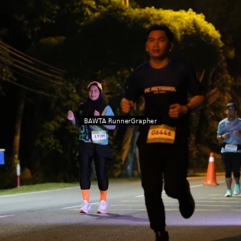 Runner Photo 1583824