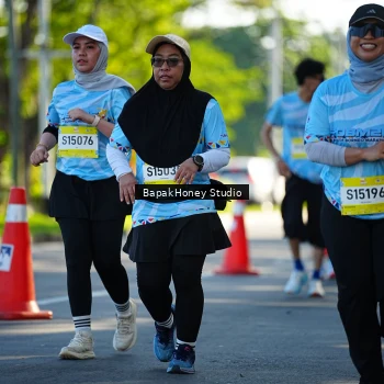Runner Photo 1583887
