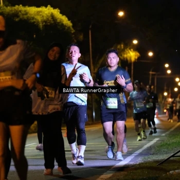 Runner Photo 1583973