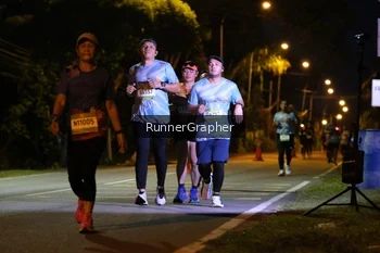 Runner Photo 1584041